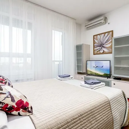 Apartment Loko Savada